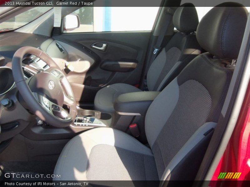Garnet Red / Taupe 2013 Hyundai Tucson GLS