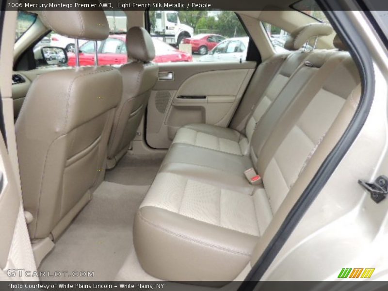 Rear Seat of 2006 Montego Premier AWD