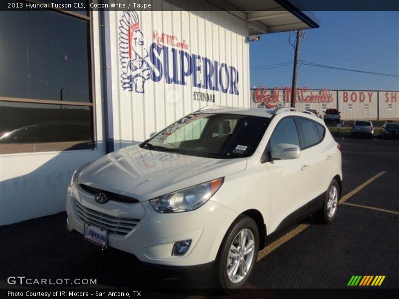 Cotton White / Taupe 2013 Hyundai Tucson GLS