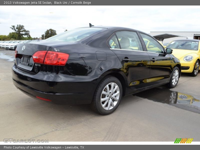 Black Uni / Cornsilk Beige 2013 Volkswagen Jetta SE Sedan