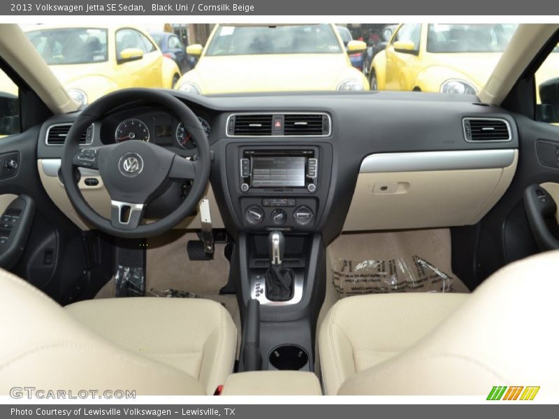Black Uni / Cornsilk Beige 2013 Volkswagen Jetta SE Sedan