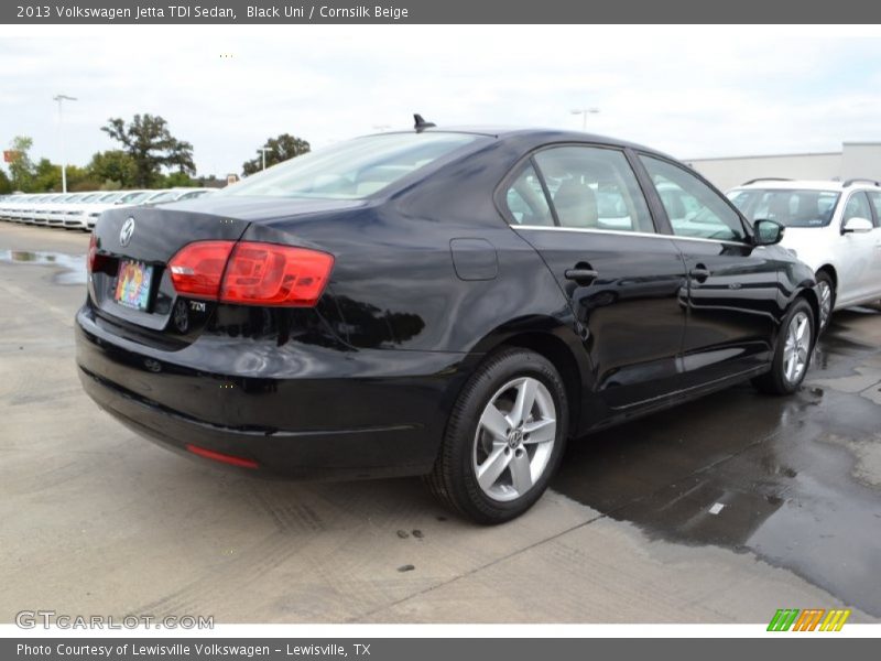 Black Uni / Cornsilk Beige 2013 Volkswagen Jetta TDI Sedan