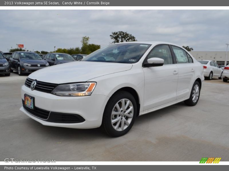 Candy White / Cornsilk Beige 2013 Volkswagen Jetta SE Sedan