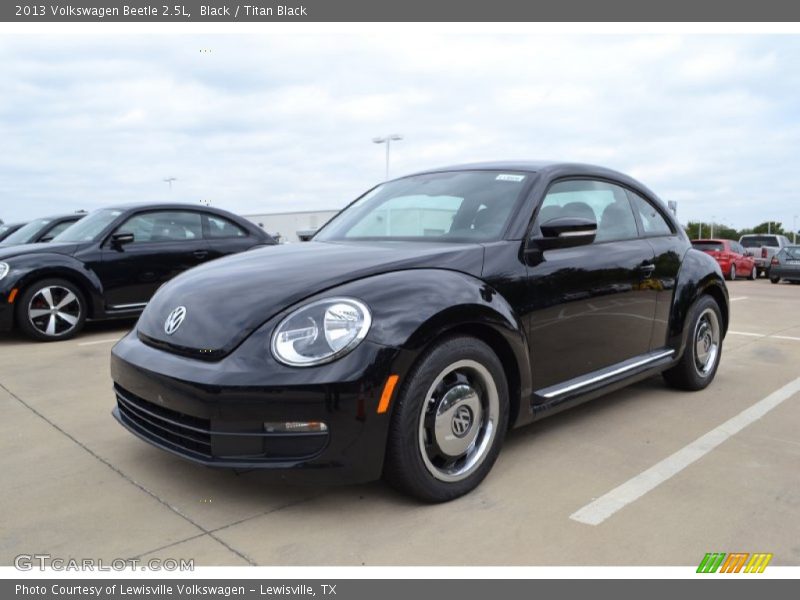 Black / Titan Black 2013 Volkswagen Beetle 2.5L