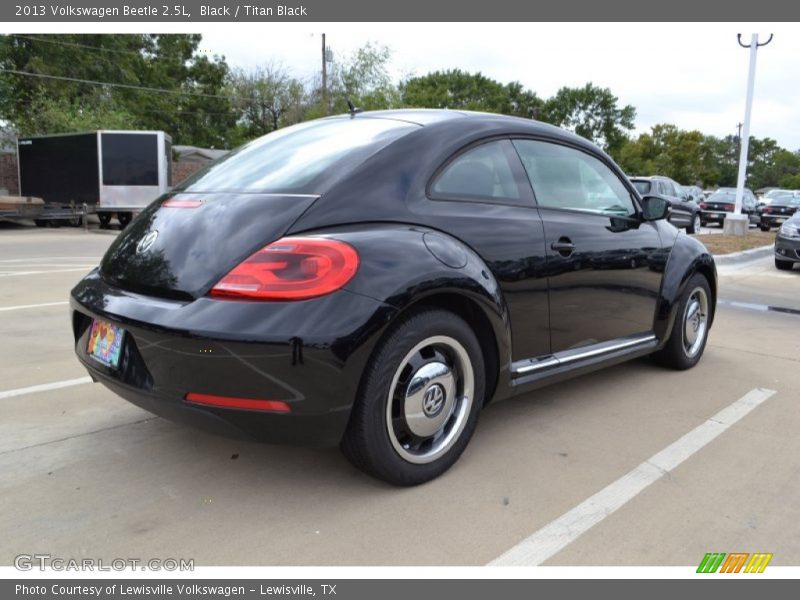 Black / Titan Black 2013 Volkswagen Beetle 2.5L