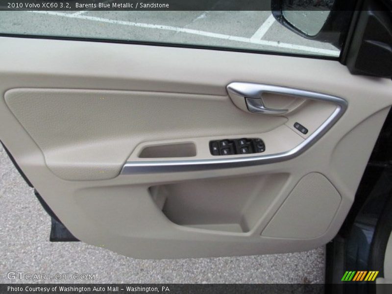 Barents Blue Metallic / Sandstone 2010 Volvo XC60 3.2