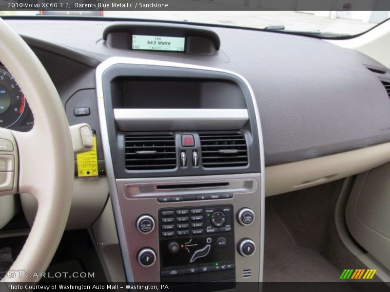 Barents Blue Metallic / Sandstone 2010 Volvo XC60 3.2