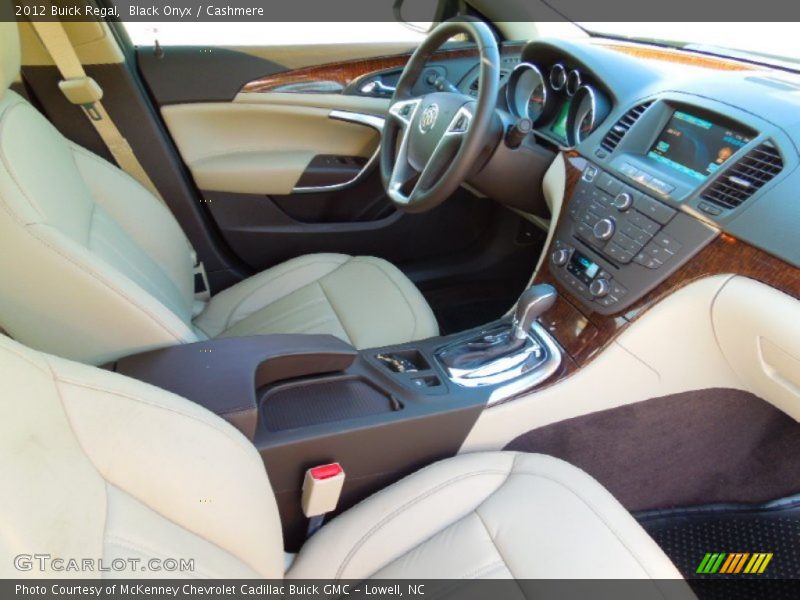 Black Onyx / Cashmere 2012 Buick Regal