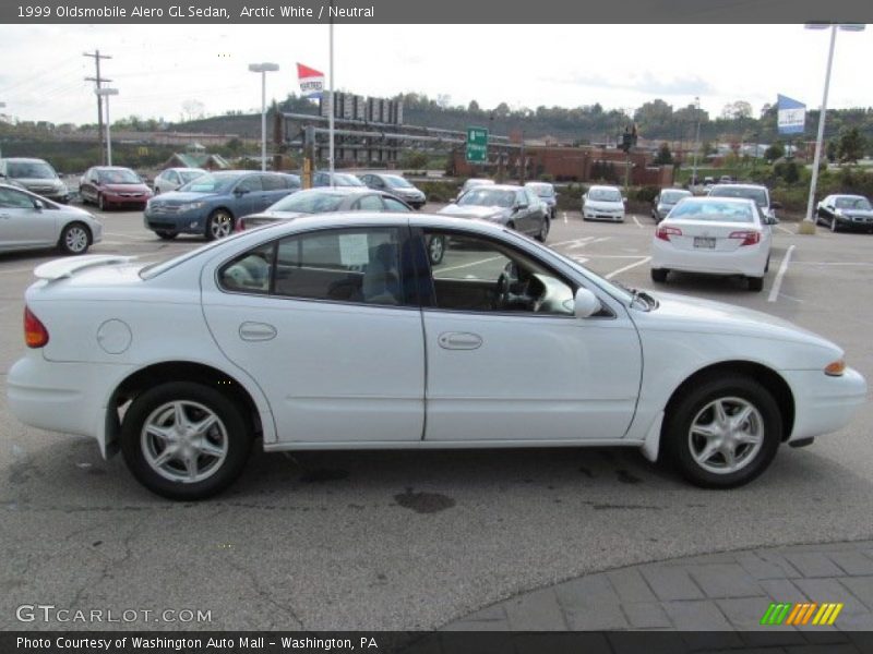 Arctic White / Neutral 1999 Oldsmobile Alero GL Sedan