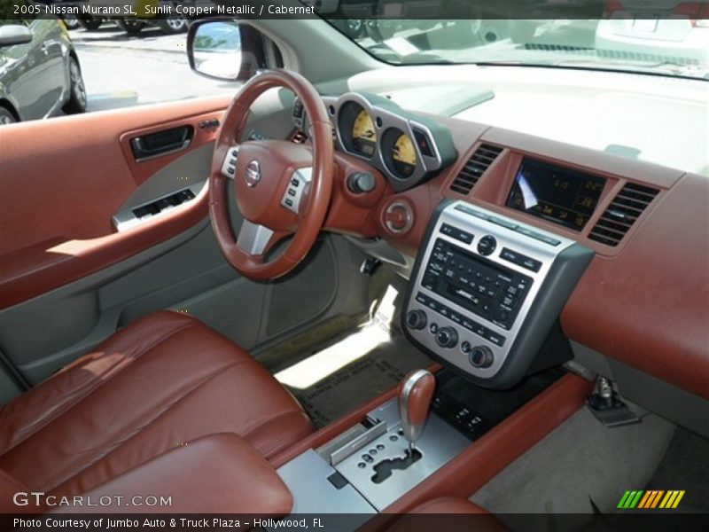 2005 Murano SL Cabernet Interior