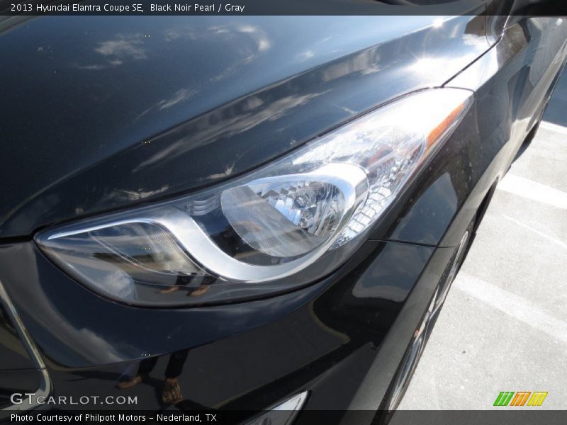 Black Noir Pearl / Gray 2013 Hyundai Elantra Coupe SE
