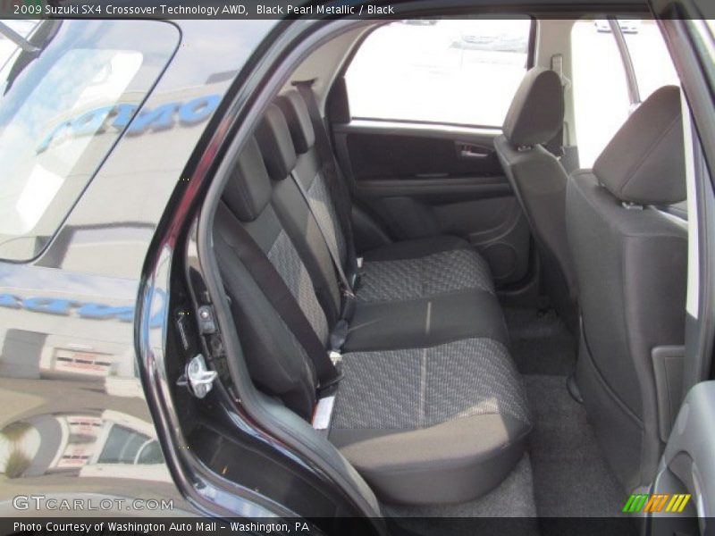 Rear Seat of 2009 SX4 Crossover Technology AWD