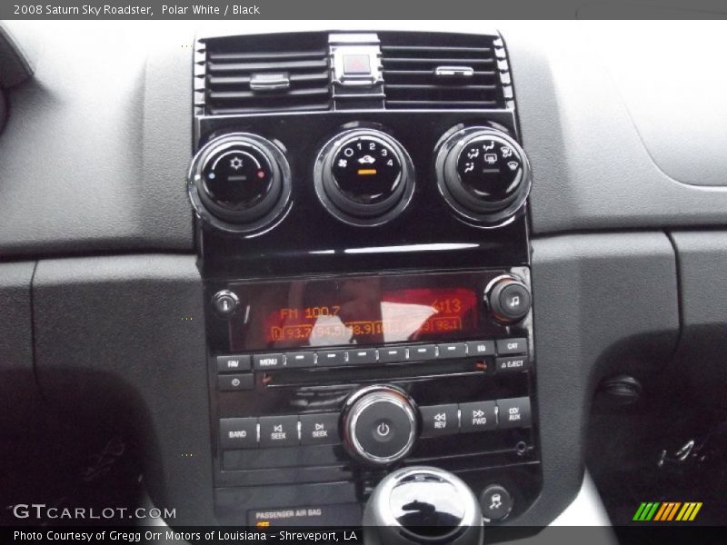 Controls of 2008 Sky Roadster