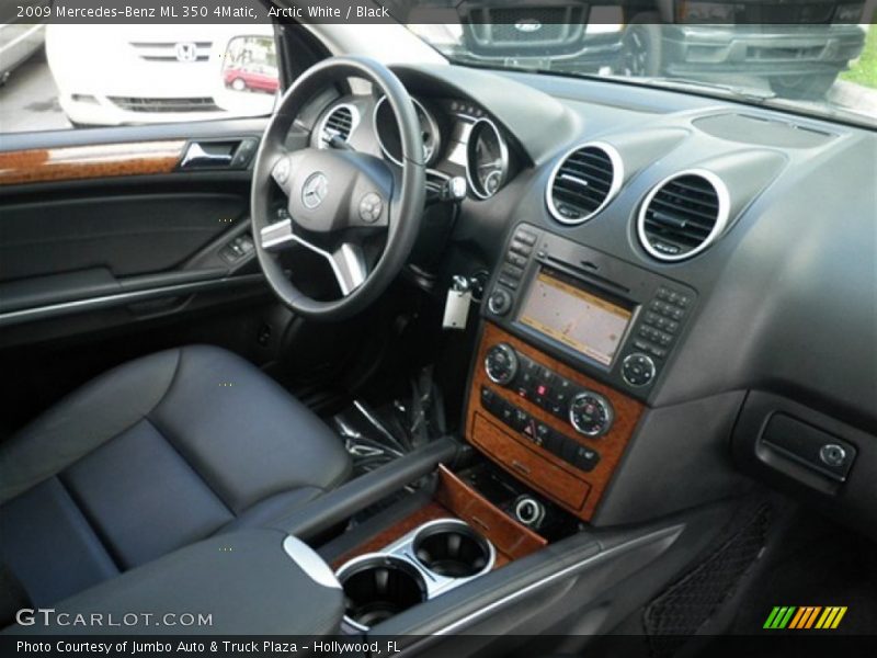 Arctic White / Black 2009 Mercedes-Benz ML 350 4Matic