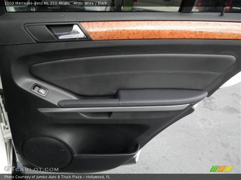 Arctic White / Black 2009 Mercedes-Benz ML 350 4Matic