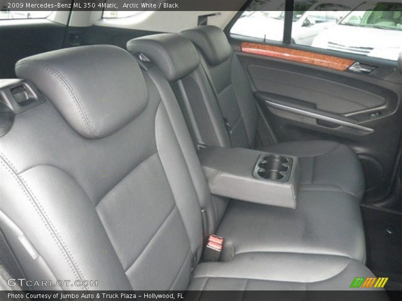 Arctic White / Black 2009 Mercedes-Benz ML 350 4Matic