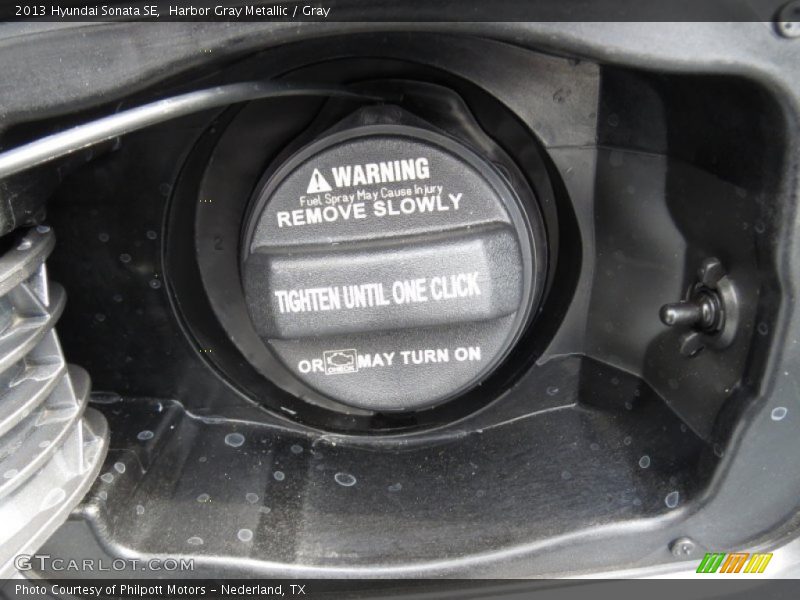 Harbor Gray Metallic / Gray 2013 Hyundai Sonata SE