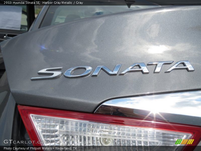 Harbor Gray Metallic / Gray 2013 Hyundai Sonata SE