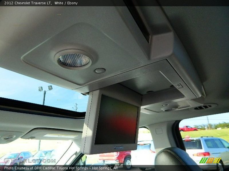 White / Ebony 2012 Chevrolet Traverse LT