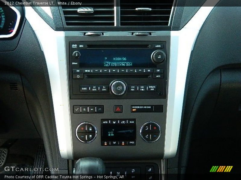 White / Ebony 2012 Chevrolet Traverse LT