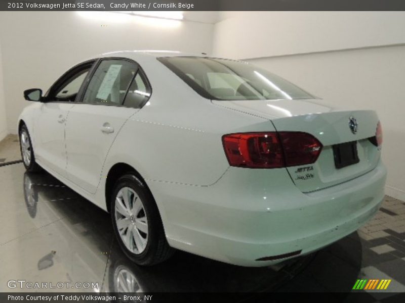 Candy White / Cornsilk Beige 2012 Volkswagen Jetta SE Sedan