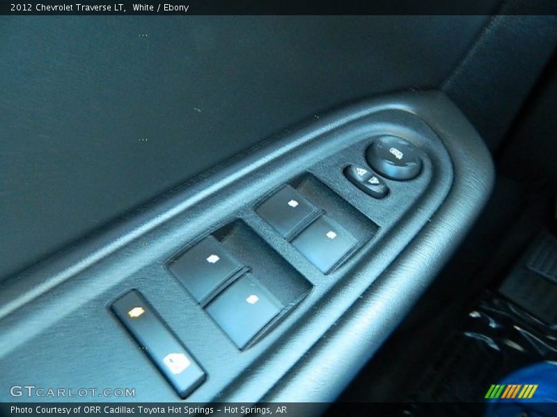 White / Ebony 2012 Chevrolet Traverse LT