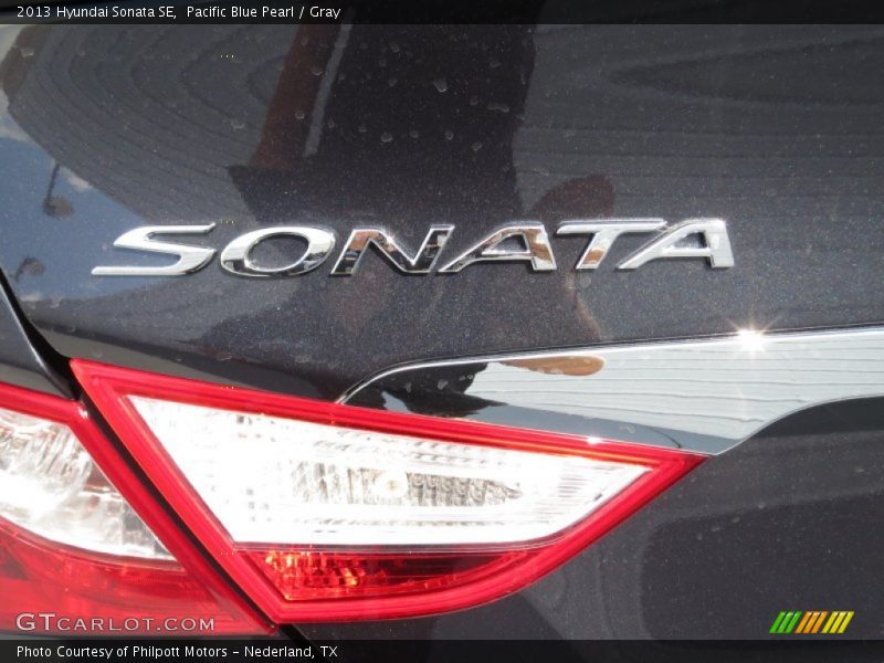 Pacific Blue Pearl / Gray 2013 Hyundai Sonata SE