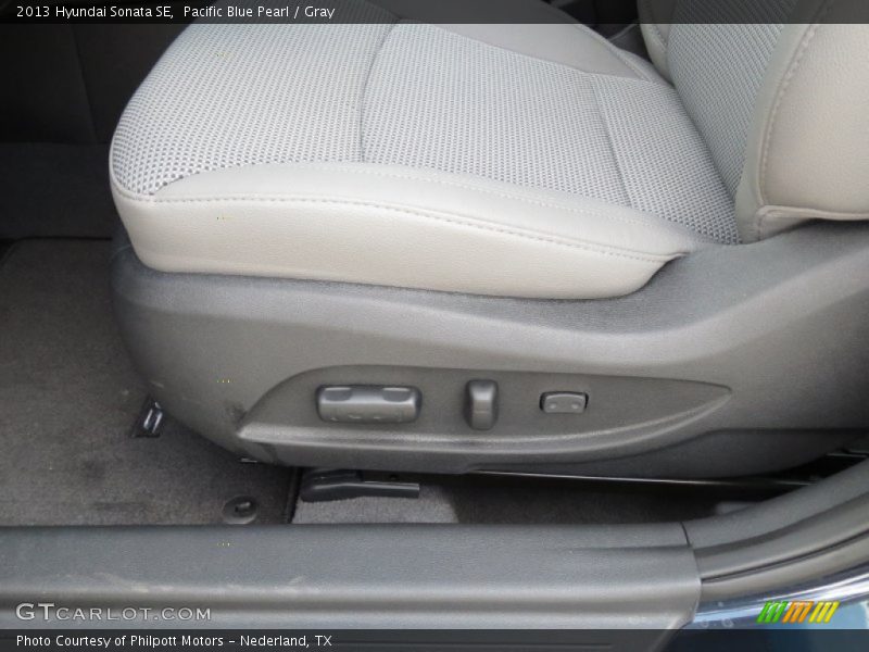 Pacific Blue Pearl / Gray 2013 Hyundai Sonata SE