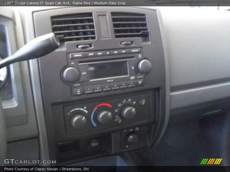 Flame Red / Medium Slate Gray 2007 Dodge Dakota ST Quad Cab 4x4