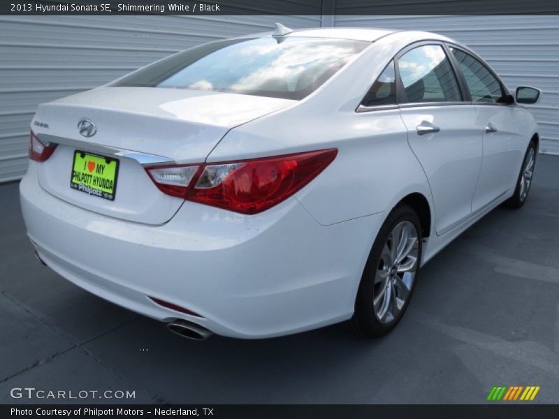 Shimmering White / Black 2013 Hyundai Sonata SE