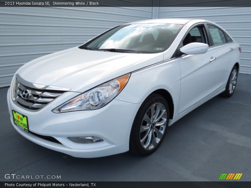 Shimmering White / Black 2013 Hyundai Sonata SE