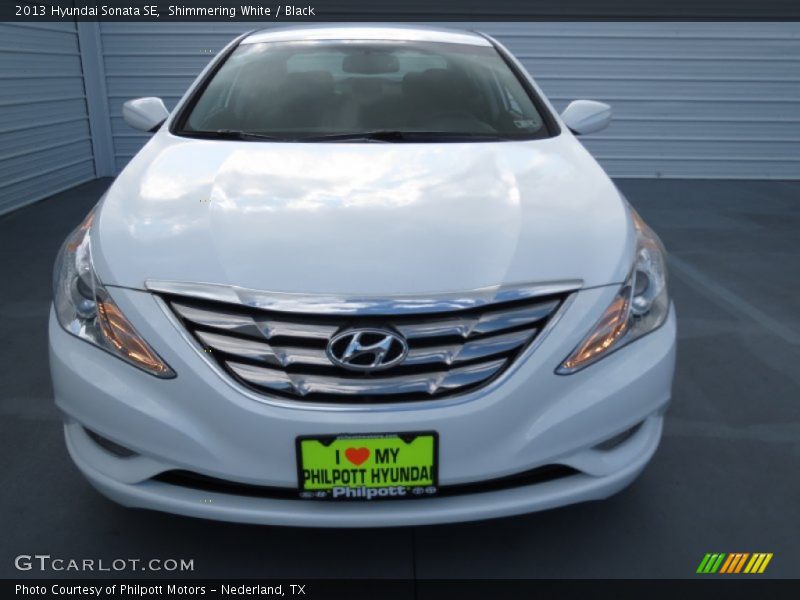 Shimmering White / Black 2013 Hyundai Sonata SE