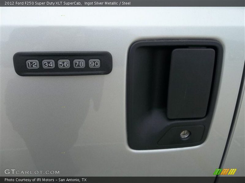 Ingot Silver Metallic / Steel 2012 Ford F250 Super Duty XLT SuperCab