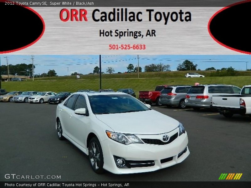 Super White / Black/Ash 2012 Toyota Camry SE