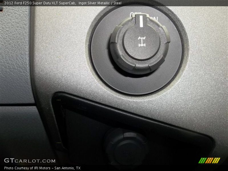 Ingot Silver Metallic / Steel 2012 Ford F250 Super Duty XLT SuperCab