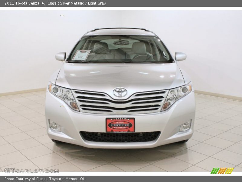 Classic Silver Metallic / Light Gray 2011 Toyota Venza I4