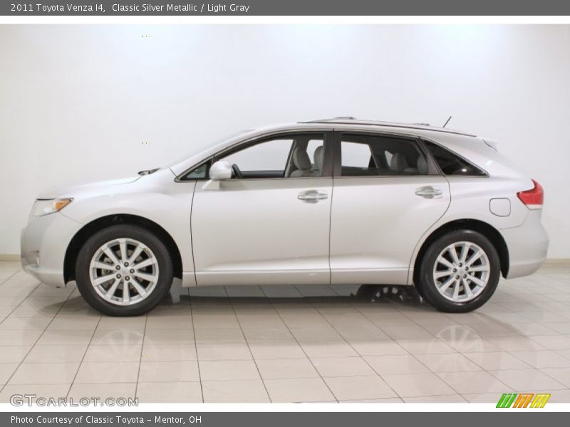 Classic Silver Metallic / Light Gray 2011 Toyota Venza I4