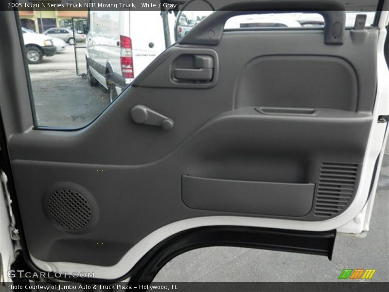 White / Gray 2005 Isuzu N Series Truck NPR Moving Truck