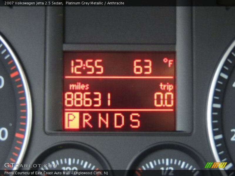 Platinum Grey Metallic / Anthracite 2007 Volkswagen Jetta 2.5 Sedan