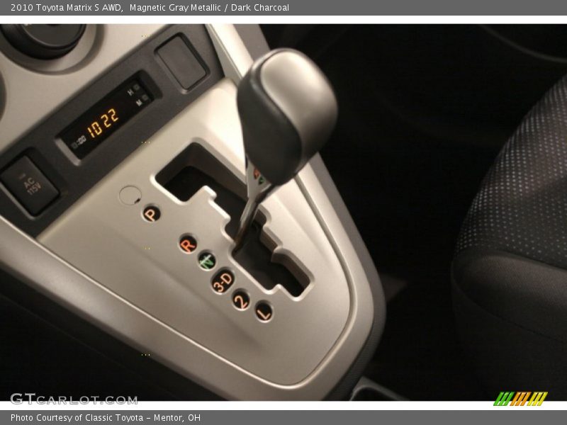 Magnetic Gray Metallic / Dark Charcoal 2010 Toyota Matrix S AWD