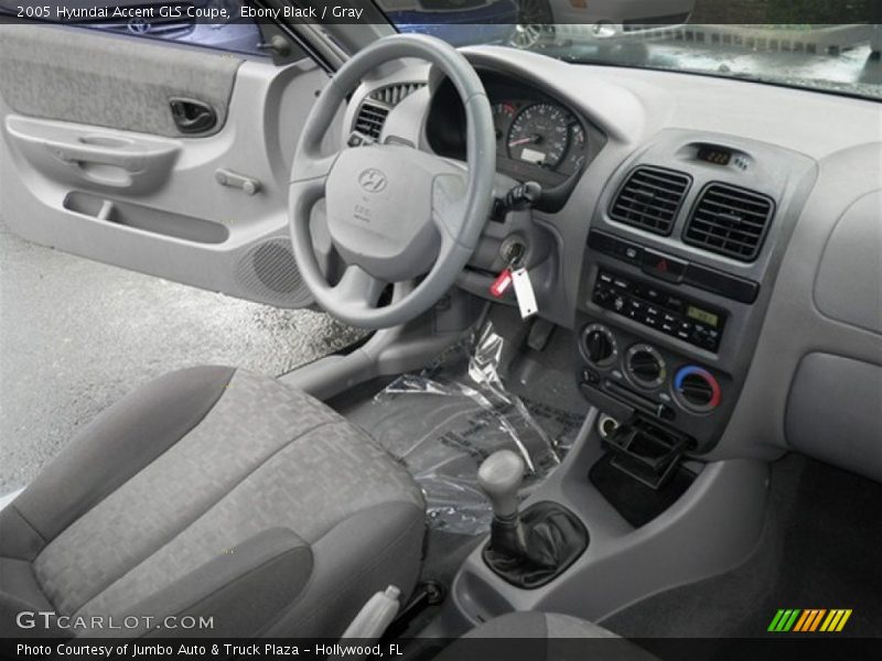 Ebony Black / Gray 2005 Hyundai Accent GLS Coupe
