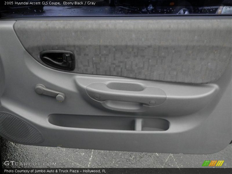 Ebony Black / Gray 2005 Hyundai Accent GLS Coupe
