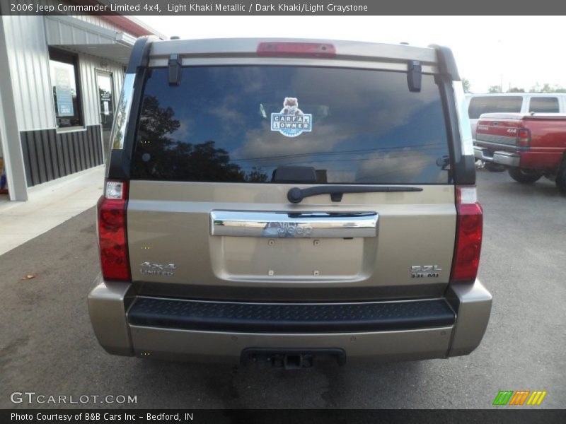 Light Khaki Metallic / Dark Khaki/Light Graystone 2006 Jeep Commander Limited 4x4