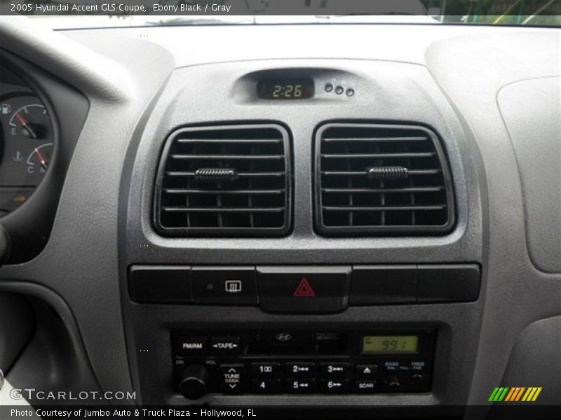 Ebony Black / Gray 2005 Hyundai Accent GLS Coupe