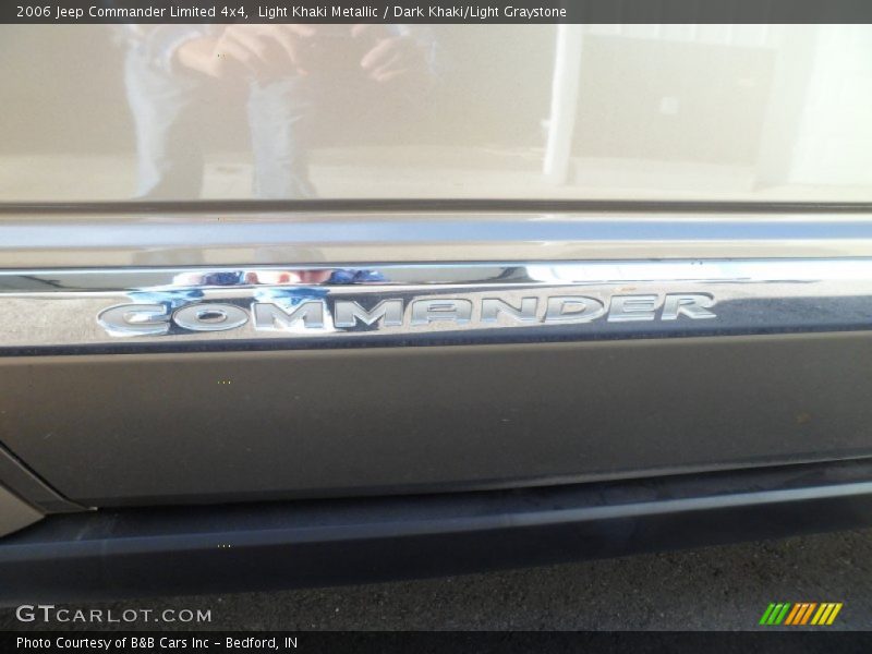 Light Khaki Metallic / Dark Khaki/Light Graystone 2006 Jeep Commander Limited 4x4