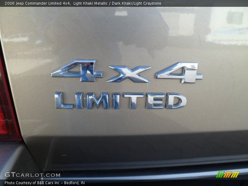 Light Khaki Metallic / Dark Khaki/Light Graystone 2006 Jeep Commander Limited 4x4