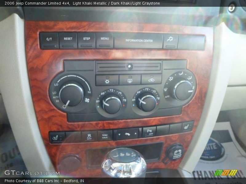 Light Khaki Metallic / Dark Khaki/Light Graystone 2006 Jeep Commander Limited 4x4
