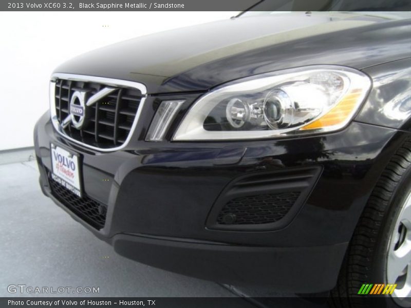 Black Sapphire Metallic / Sandstone 2013 Volvo XC60 3.2