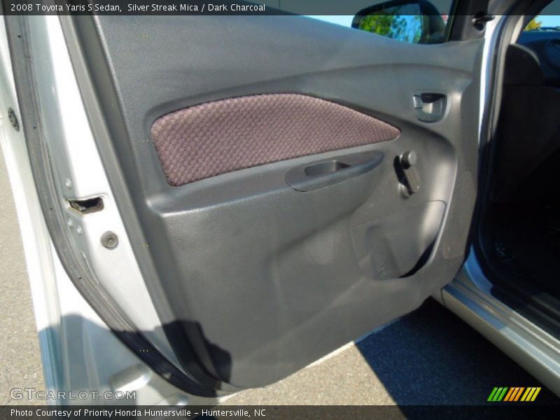 Silver Streak Mica / Dark Charcoal 2008 Toyota Yaris S Sedan