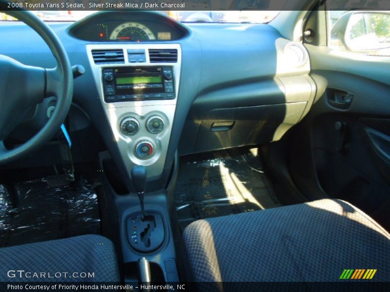 Silver Streak Mica / Dark Charcoal 2008 Toyota Yaris S Sedan